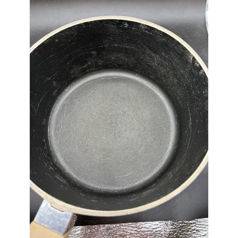 Vintage Club Aluminum Cream Saucepan with Lid Retro Cast Aluminum Pot 2 Quart